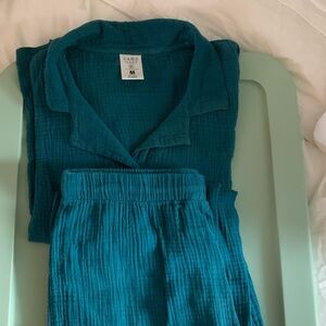 100% COTTON Teal Button-Up Shirt and Pants Set